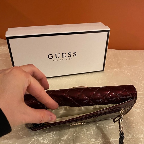 Guess Wallet - EUC - Picture 7 of 10